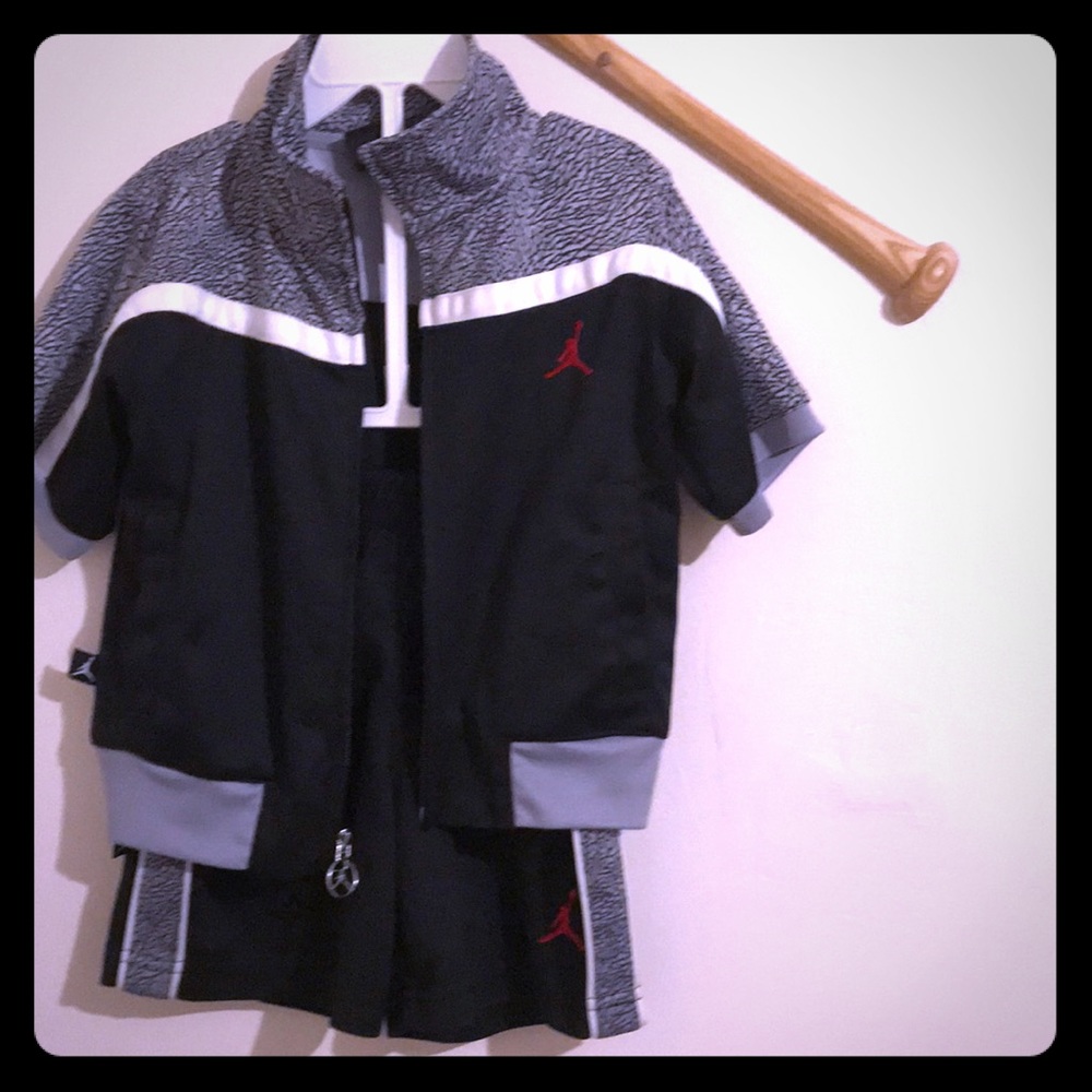 Kids apparel